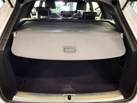 Audi A4 2.0 A4 S Line 35 TFSI Semi-Auto 5dr 55