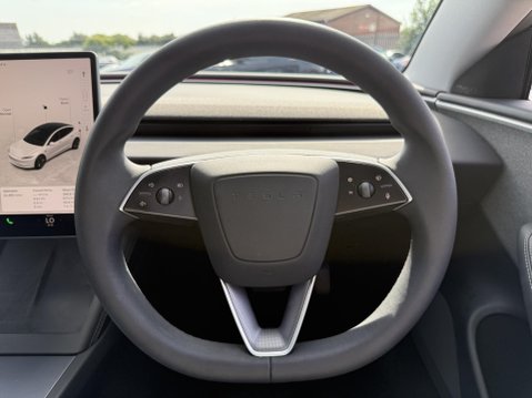 Tesla Model 3 Saloon 4dr Electric Auto RWD (208 ps) 37