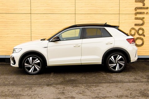 Volkswagen T-Roc R-LINE TSI 10