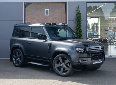 Land Rover Defender 90 V8 CARPATHIAN EDITION 2