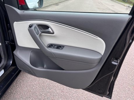 Volkswagen Polo 1.0 BlueMotion Tech beats Euro 6 (s/s) 5dr 64