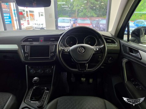 Volkswagen Tiguan 2.0 TDI BlueMotion Tech SE Navigation 4Motion Euro 6 (s/s) 5dr 49