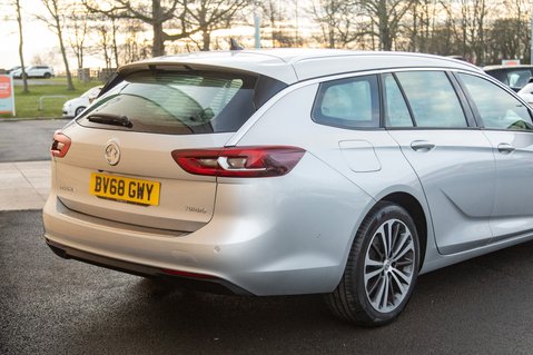 Vauxhall Insignia SRI NAV 8