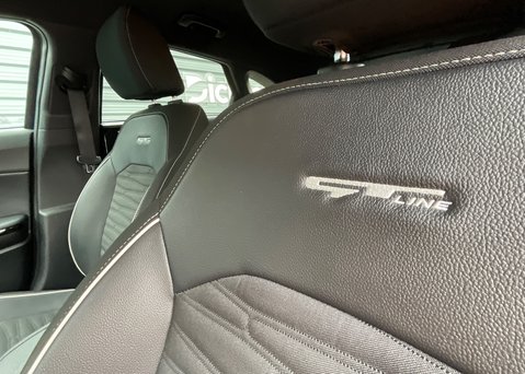 Kia Pro Ceed GT-LINE ISG 13