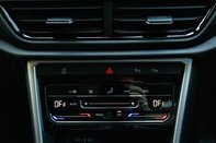 Volkswagen T-Roc LIFE TSI 31