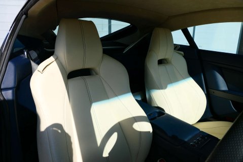 Aston Martin Vantage 4.3 Vantage V8 3dr 4