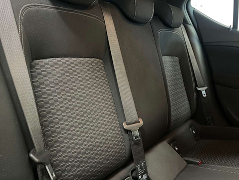 Vauxhall Astra 1.4 Astra SRi VX-Line Nav T 5dr 35