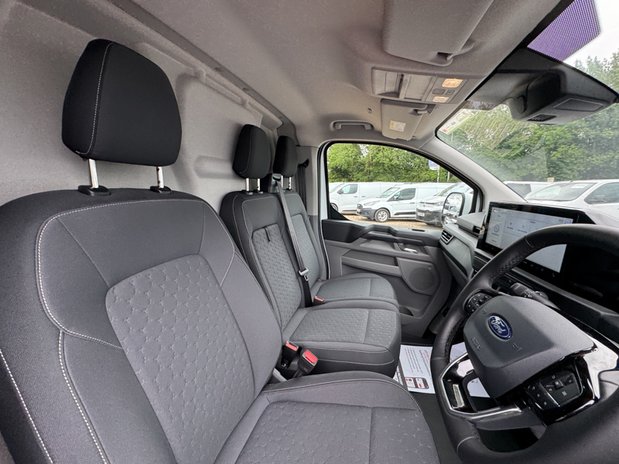 Ford Transit Custom AUTO LWB [SOLD MM] L2H1 Low Roof Limited DELIVERY 14