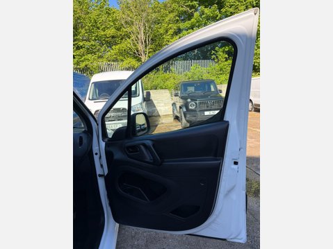 Citroen Berlingo 1.6 HDi 625 LX Panel Van 5dr Diesel Manual L1 (Euro 5) (133 g/km, 75 bhp) 25