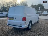 Volkswagen Transporter SWB L1H1 Low Roof Highline T28 Air Con Alloys Sensors EURO 6 42