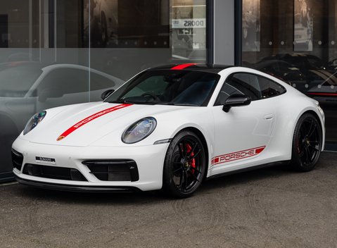 Porsche 911 Carrera 4 GTS (992) 2