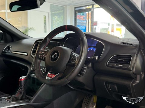 Renault Megane 1.8T R.S.280 Euro 6 (s/s) 5dr 75