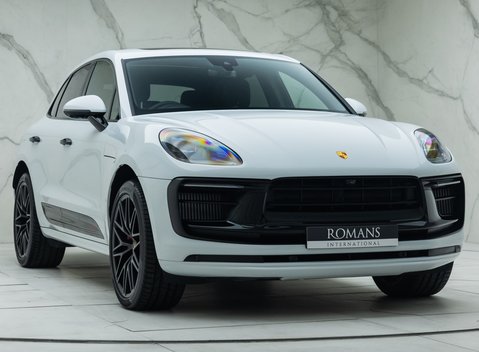 Porsche Macan GTS 9