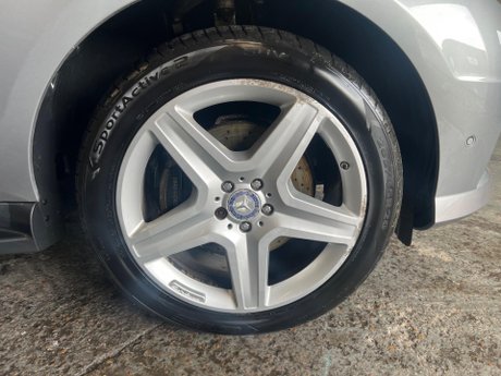 Mercedes-Benz M Class 3.0 ML350 V6 BlueTEC AMG Line G-Tronic 4WD Euro 6 (s/s) 5dr 25