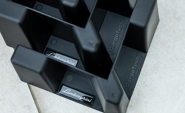 Lamborghini Urus S 33