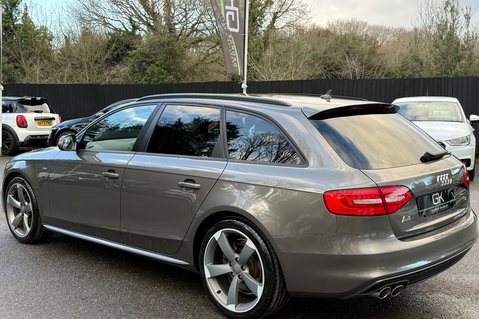 Audi A4 AVANT TDI BLACK EDITION - DEMO +1 - FULL AUDI SERVICE HISTORY  2