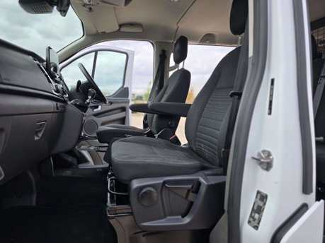 Ford Transit Custom 2.0 300 EcoBlue Limited Crew Van Double Cab 5dr Diesel Manual L2 H1 Euro 6  29