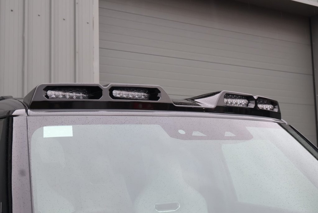 Land Rover Defender 110 2026 110 HARD TOP  HSE 350 FITTED WITH SVR SEAT FRONT AND REAR SEATS 13