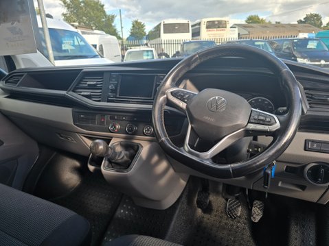 Volkswagen Transporter T30 TDI P/V STARTLINE 9