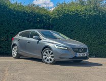 Volvo V40 2.0 D3 Inscription Hatchback 5dr Diesel Auto Euro 6 (s/s) (150 ps) 3