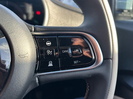 Fiat 500e C 42kWh La Prima Auto 2dr 26