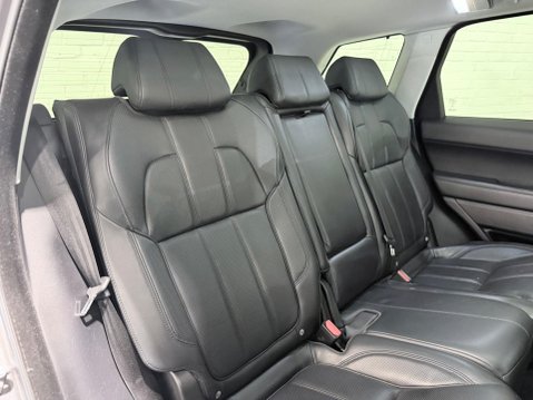 Land Rover Range Rover Sport 3.0 SD V6 HSE Auto 4WD Euro 6 (s/s) 5dr 17