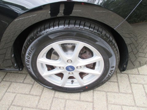 Ford Fiesta 1.1 Ti-VCT Zetec Euro 6 (s/s) 5dr 10