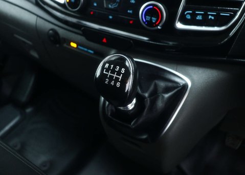 Ford Transit Custom 2.0 Transit Custom 300 Limited EcoBlue 5dr 30