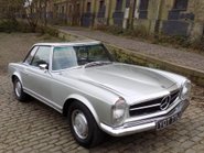 Mercedes-Benz SL Series 280 SL Pagoda (W113) 24
