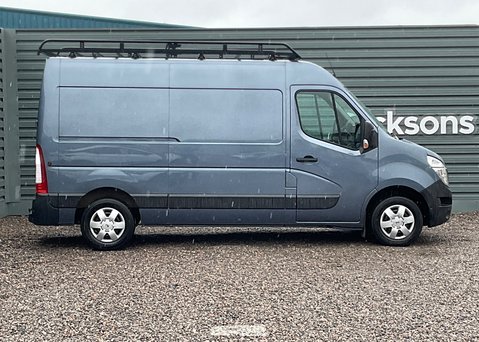 Nissan Interstar DCI TEKNA PLUS L2H2 4