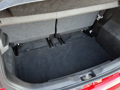 Suzuki Ignis 1.2 Dualjet 12V Hybrid SZ-T 5dr 37