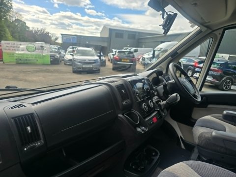 Fiat Swift ESCAPE 685 S-A 11