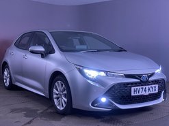 2024 Toyota Corolla 2024 (74) 1.8 VVT-h Icon Hatchback 5dr Petrol Hybrid CVT Euro 6 (s/s) (140 ps) 1 Owne HV74KYX photo