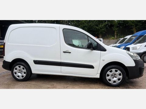 Peugeot Partner 1.6 BlueHDi 854 Professional Panel Van 5dr Diesel Manual L1 (112 g/km, 97.6 7