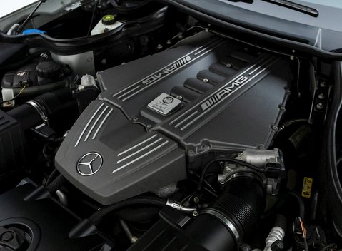 Mercedes-Benz SLS AMG 28