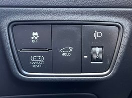 Hyundai TUCSON 1.6 Tucson Ultimate TGDi HEV Auto 5dr 71