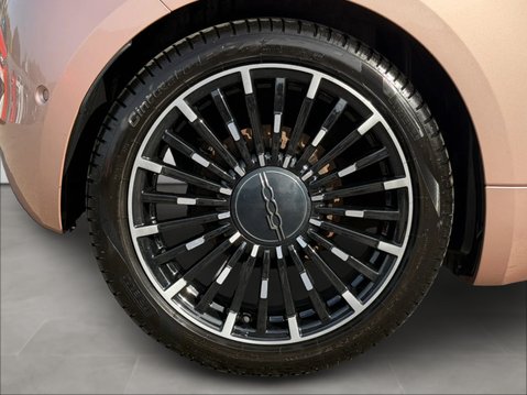 Fiat 500 87kW La Prima 42kWh 3dr Auto 12