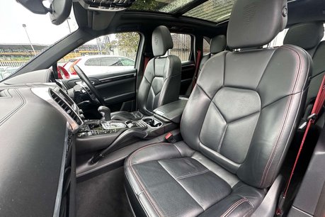 Porsche Cayenne 3.0 TD V6 SUV 5dr Diesel TiptronicS 4WD Euro 6 (s/s) (262 ps) 28