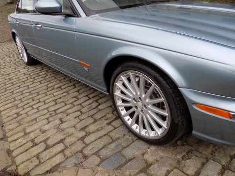 Jaguar XJR 4.2 V8 Supercharged 50