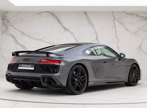 Audi R8 V10 Performance Carbon Black 20