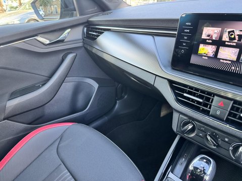 Skoda Kamiq MONTE CARLO TSI DSG 34