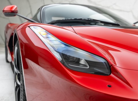 Ferrari LaFerrari 40