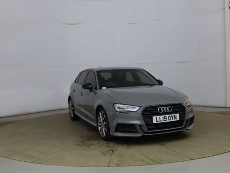Audi A3 1.0 A3 Sportback 30 TFSI Black Edition Semi-Auto 5dr