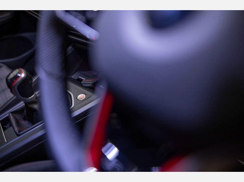 Volkswagen Golf 2.0 TSI GTI Euro 6 (s/s) 5dr 25
