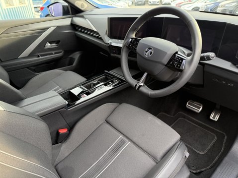 Vauxhall Astra Electric 54kWh GS Hatchback 5dr Electric Auto (156 ps) 2