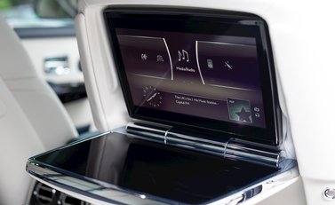 Rolls-Royce Phantom 16