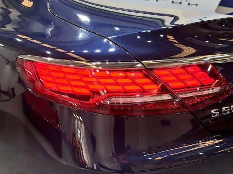 Mercedes-Benz S Class 4.0 S560 V8 BiTurbo AMG Line (Premium) Coupe 2dr Petrol G-Tronic Euro 6 (s/ 35