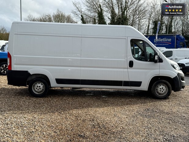 Peugeot Boxer LWB L3H2 Medium Roof Professional Premium Plus 335 SELECT 31