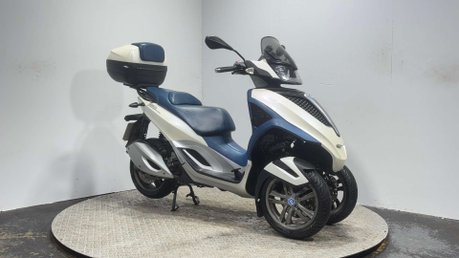 Piaggio MP3 YOURBAN LT 2015 3K NEW MOT NEW TYRES TRIKE 3 WHEELER 300CC 2