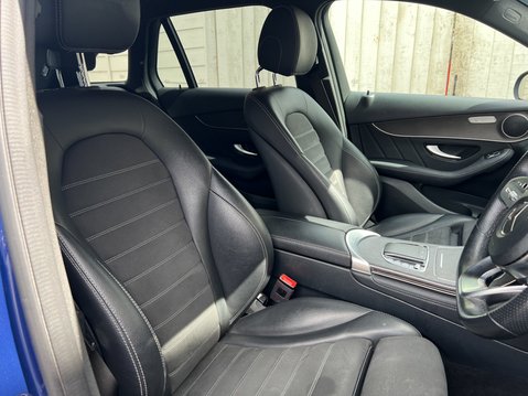 Mercedes-Benz GLC 2.0 GLC300 MHEV AMG Line SUV 5dr Petrol G-Tronic+ 4MATIC Euro 6 (s/s) (272 11
